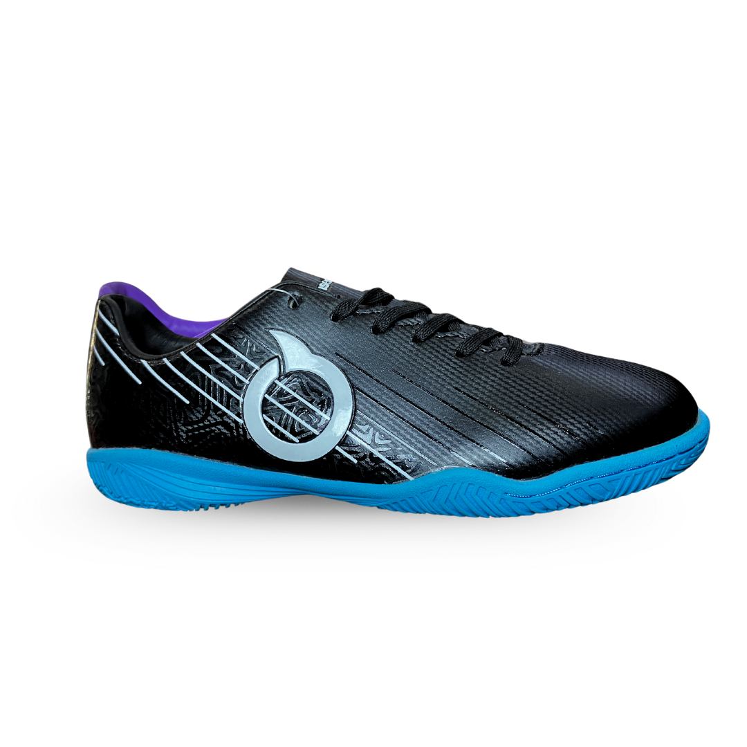 Ortuseight Insignia in Jr Black/White/Cyan