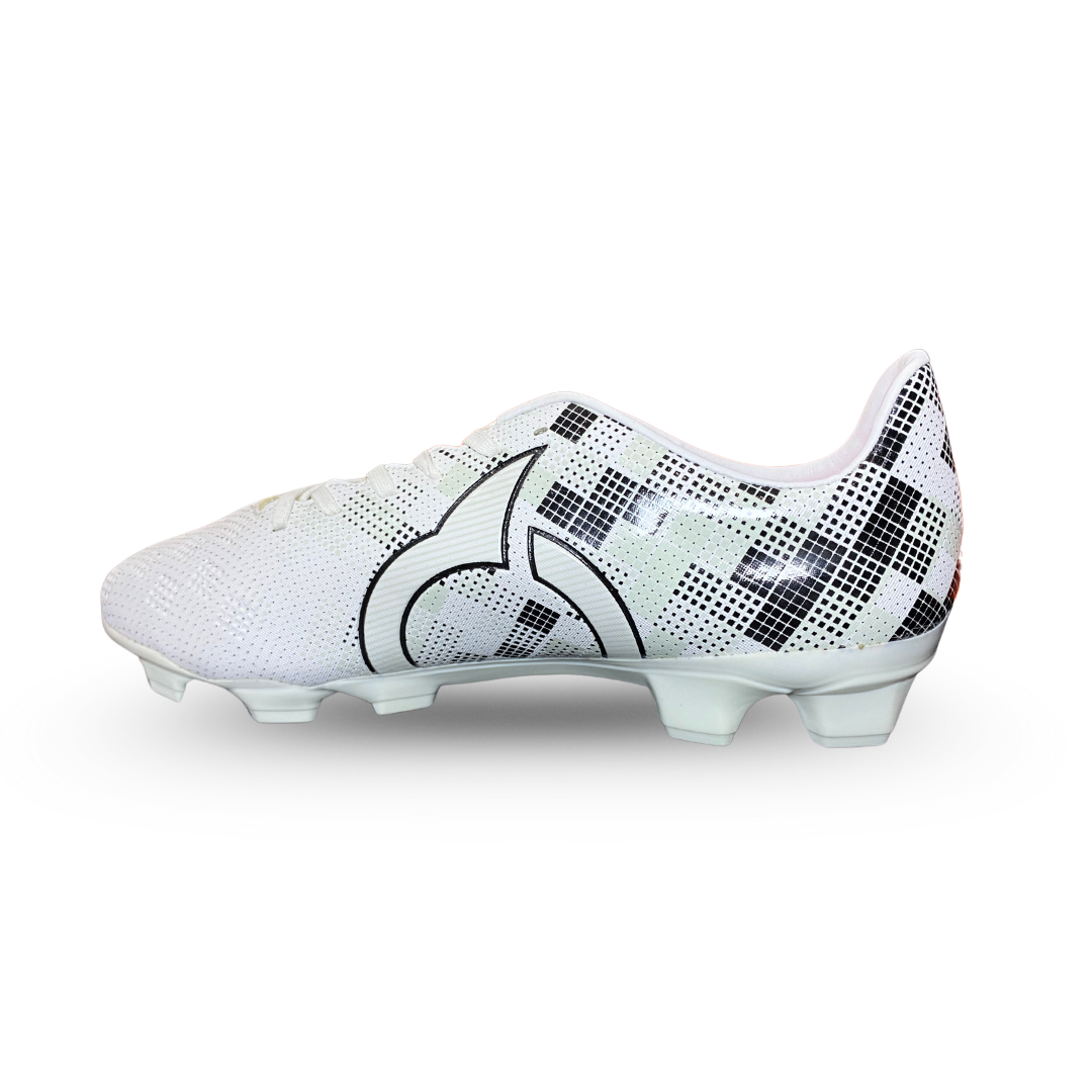 Ortuseight Quadra FG White/Black